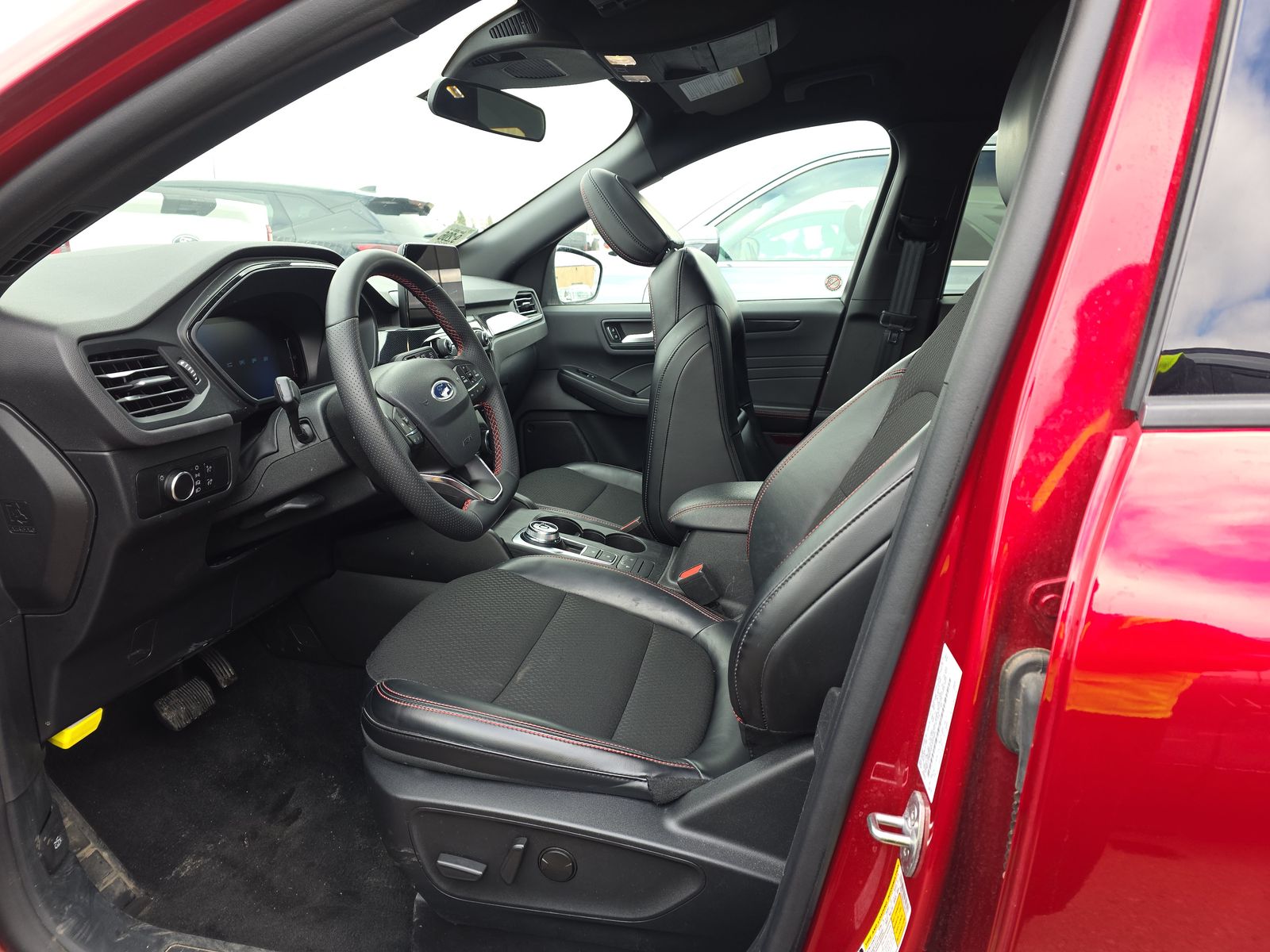 2025 Ford Escape ST-Line AWD