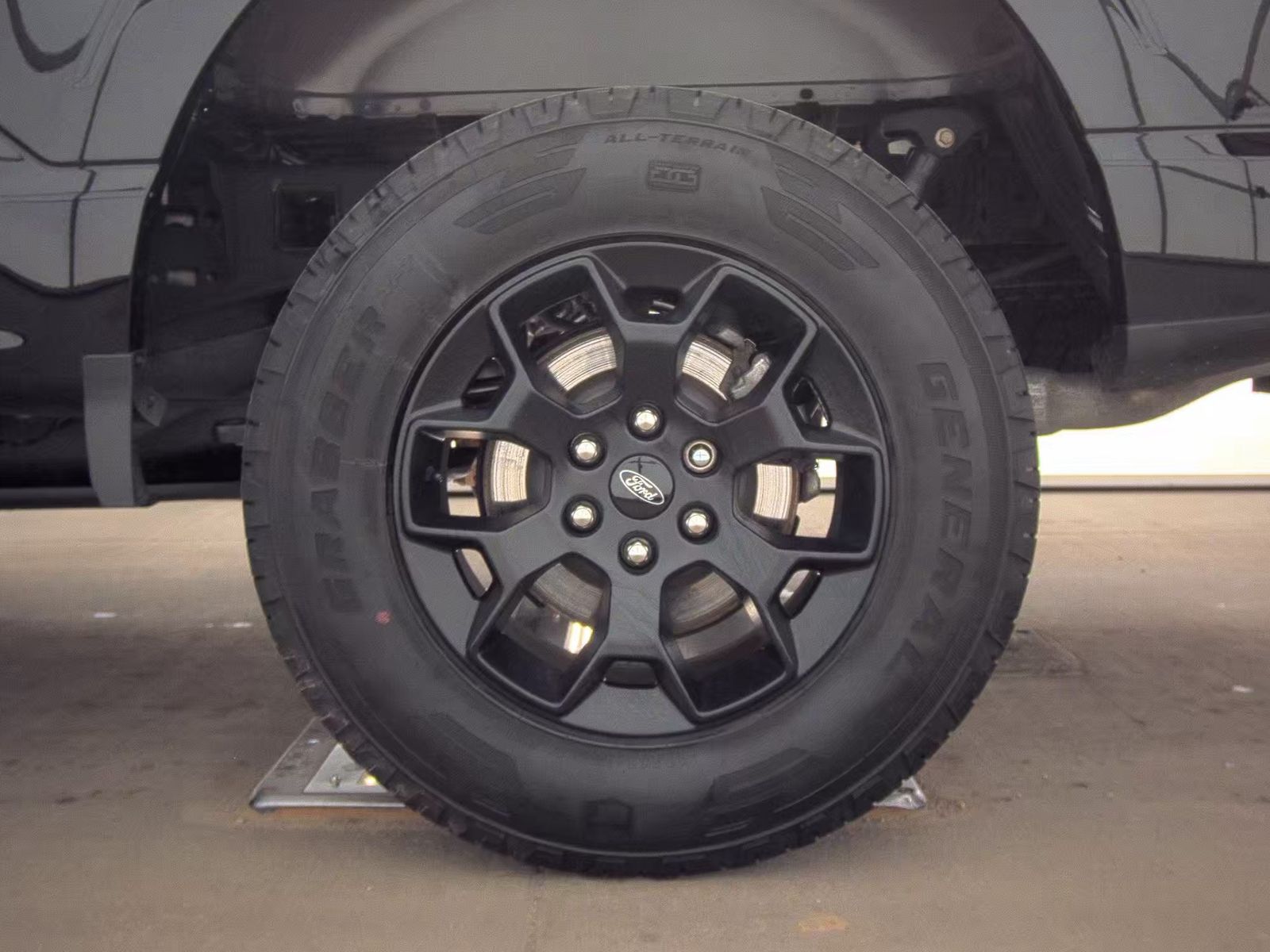 2023 Ford F-150 XL AWD