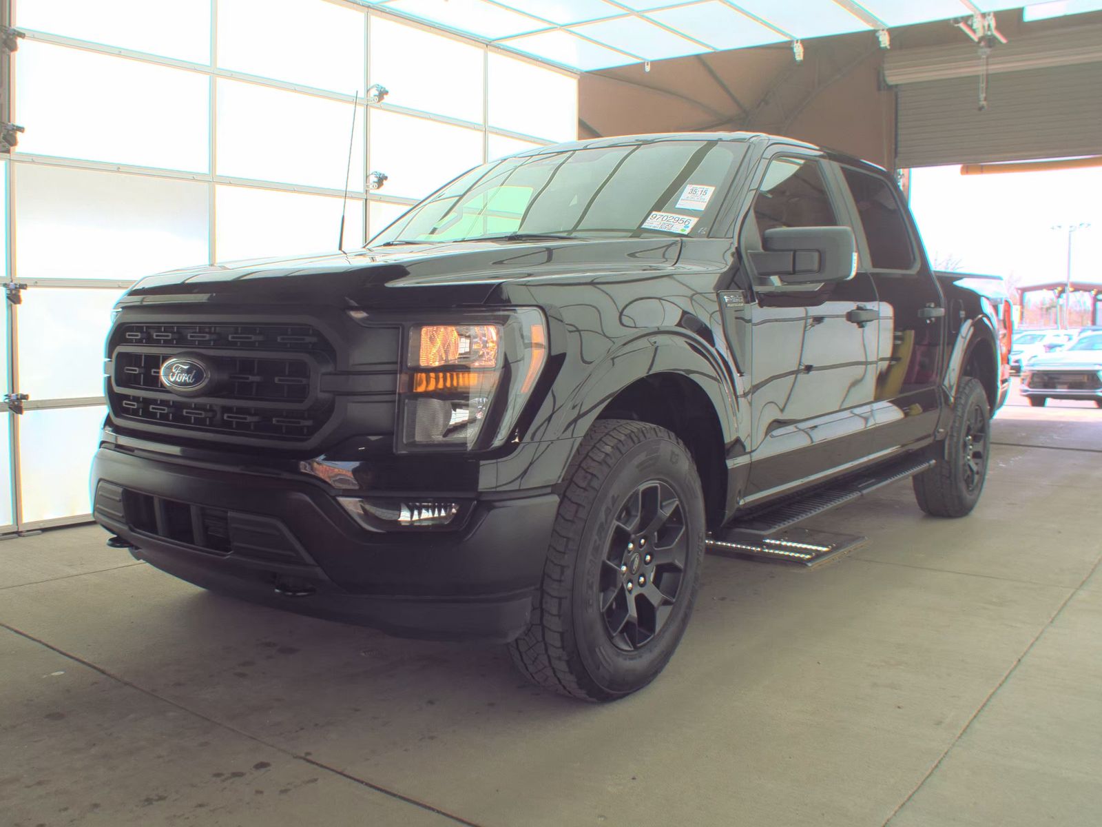 2023 Ford F-150 XL AWD