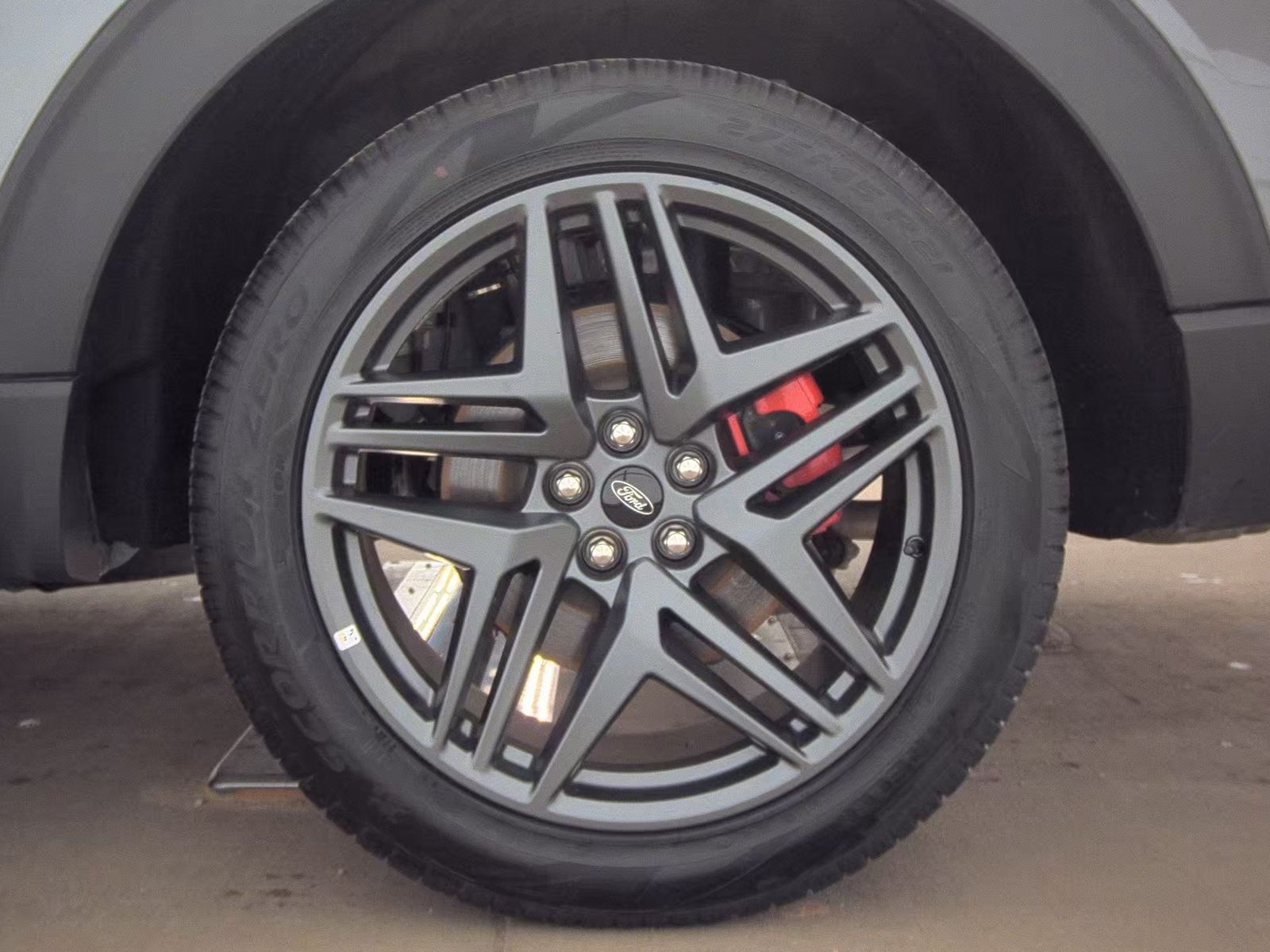 2025 Ford Explorer ST-Line AWD