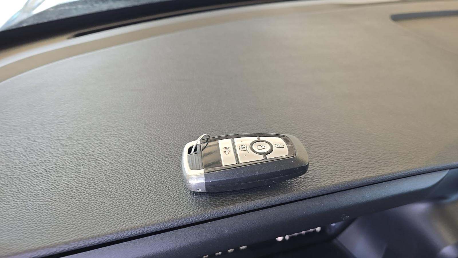 2020 Ford Explorer XLT RWD