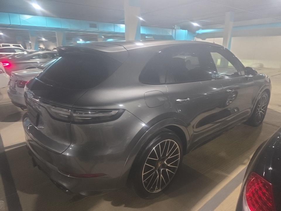 2021 Porsche Cayenne GTS AWD