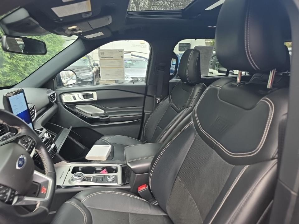 2023 Ford Explorer ST AWD