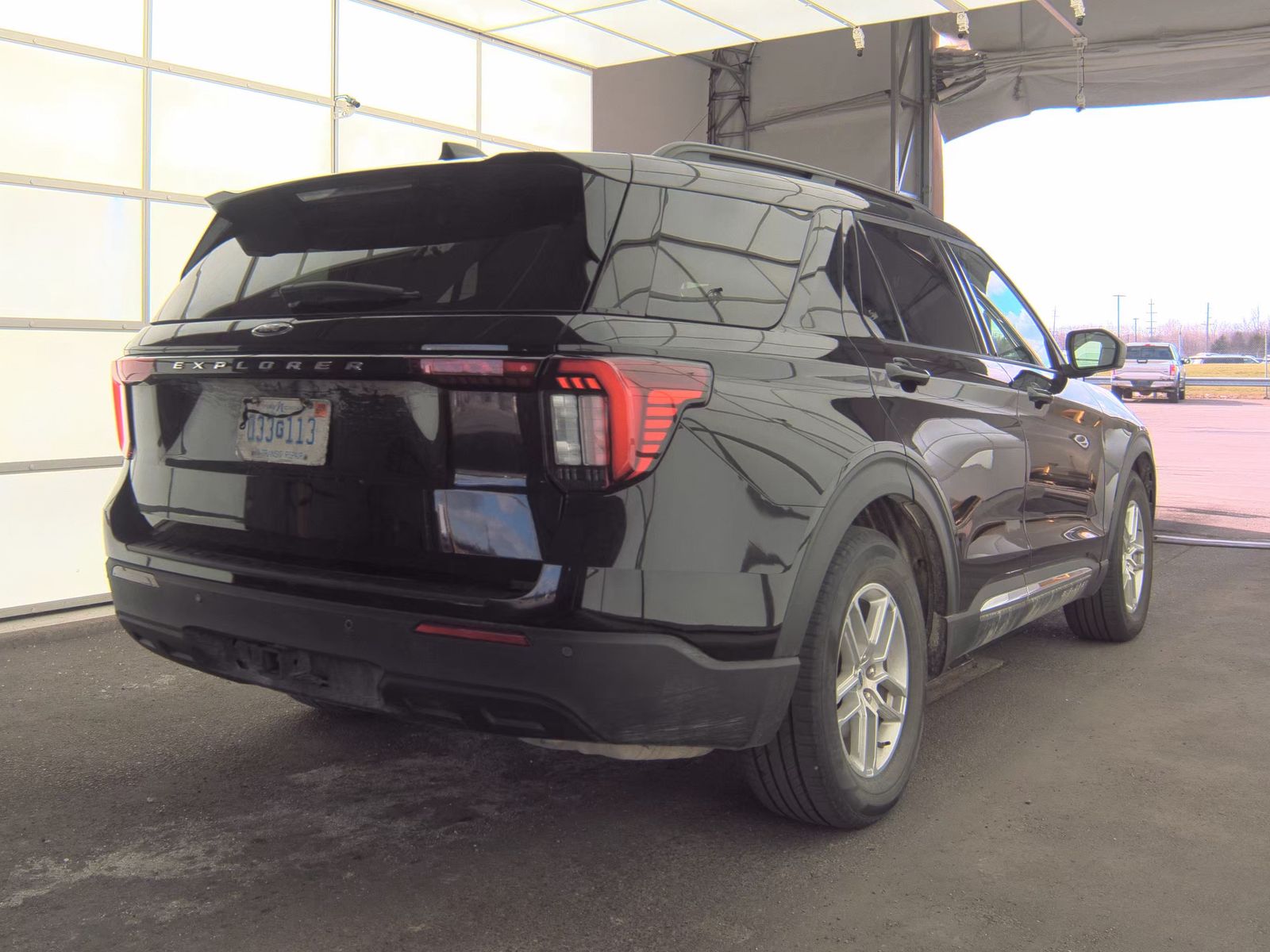 2025 Ford Explorer Active RWD