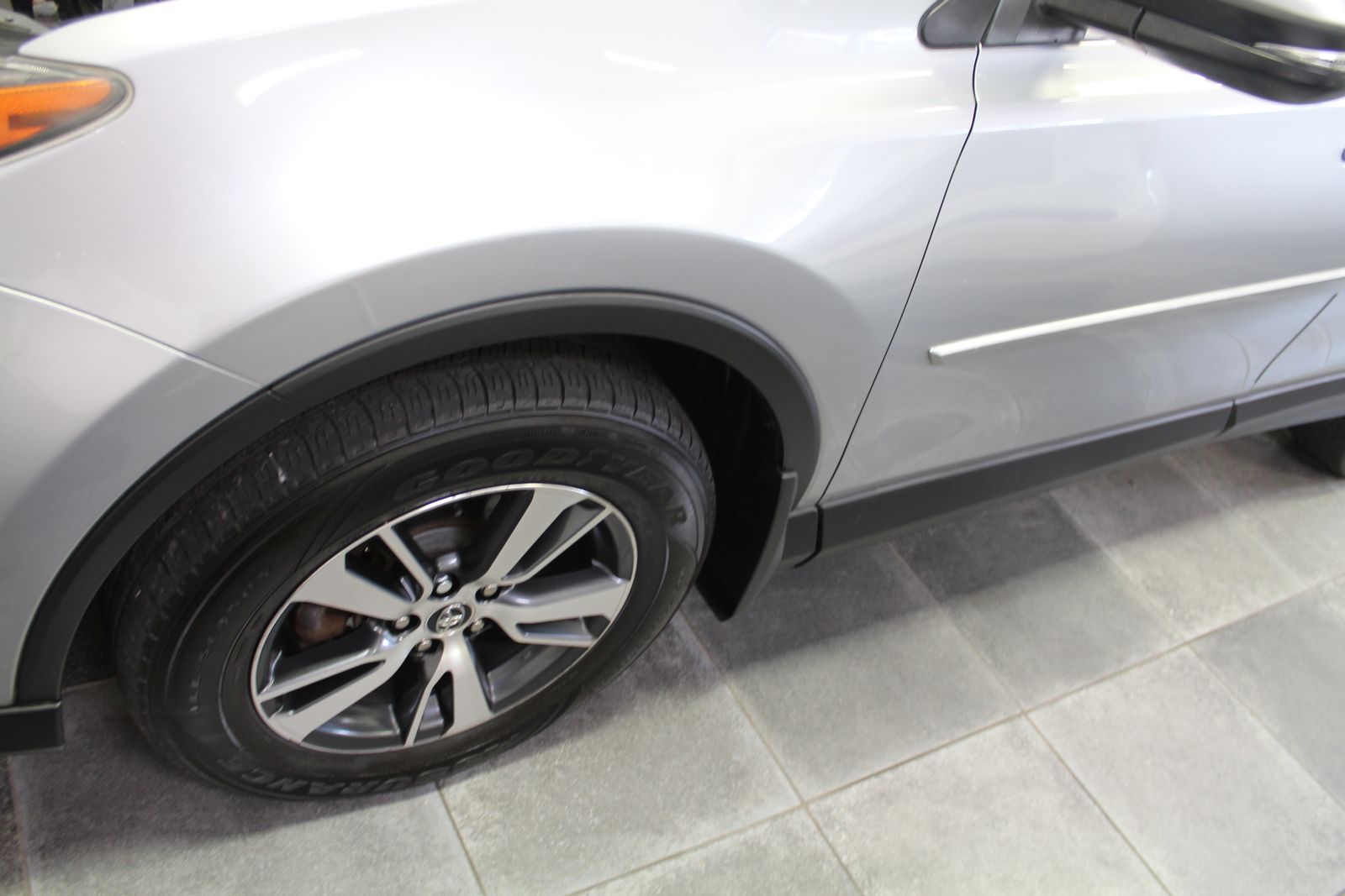 2017 Toyota RAV4 XLE AWD