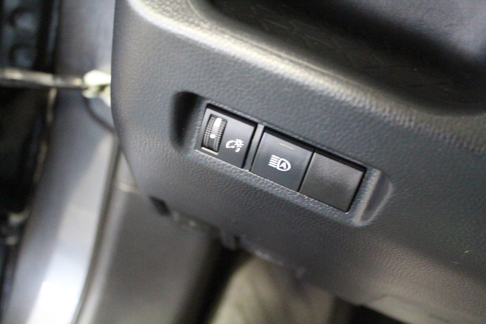 2020 Toyota RAV4 XLE AWD