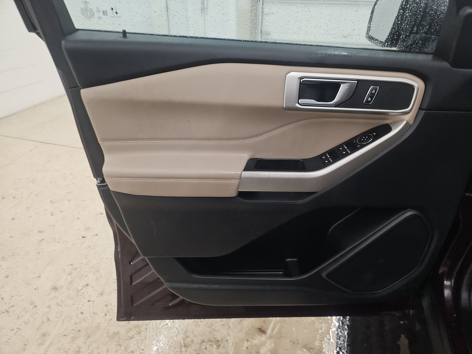 2022 Ford Explorer XLT AWD