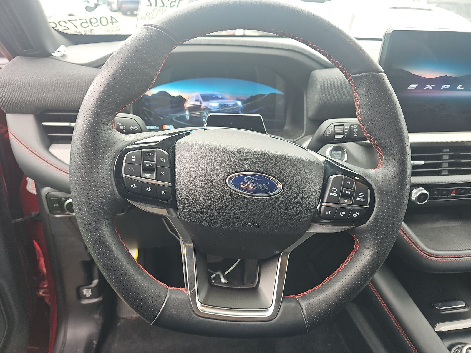 2025 Ford Explorer ST-Line AWD