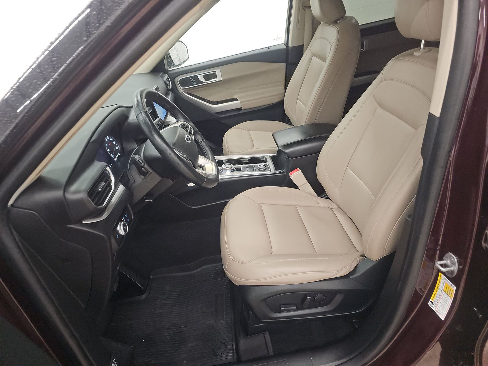 2022 Ford Explorer XLT AWD