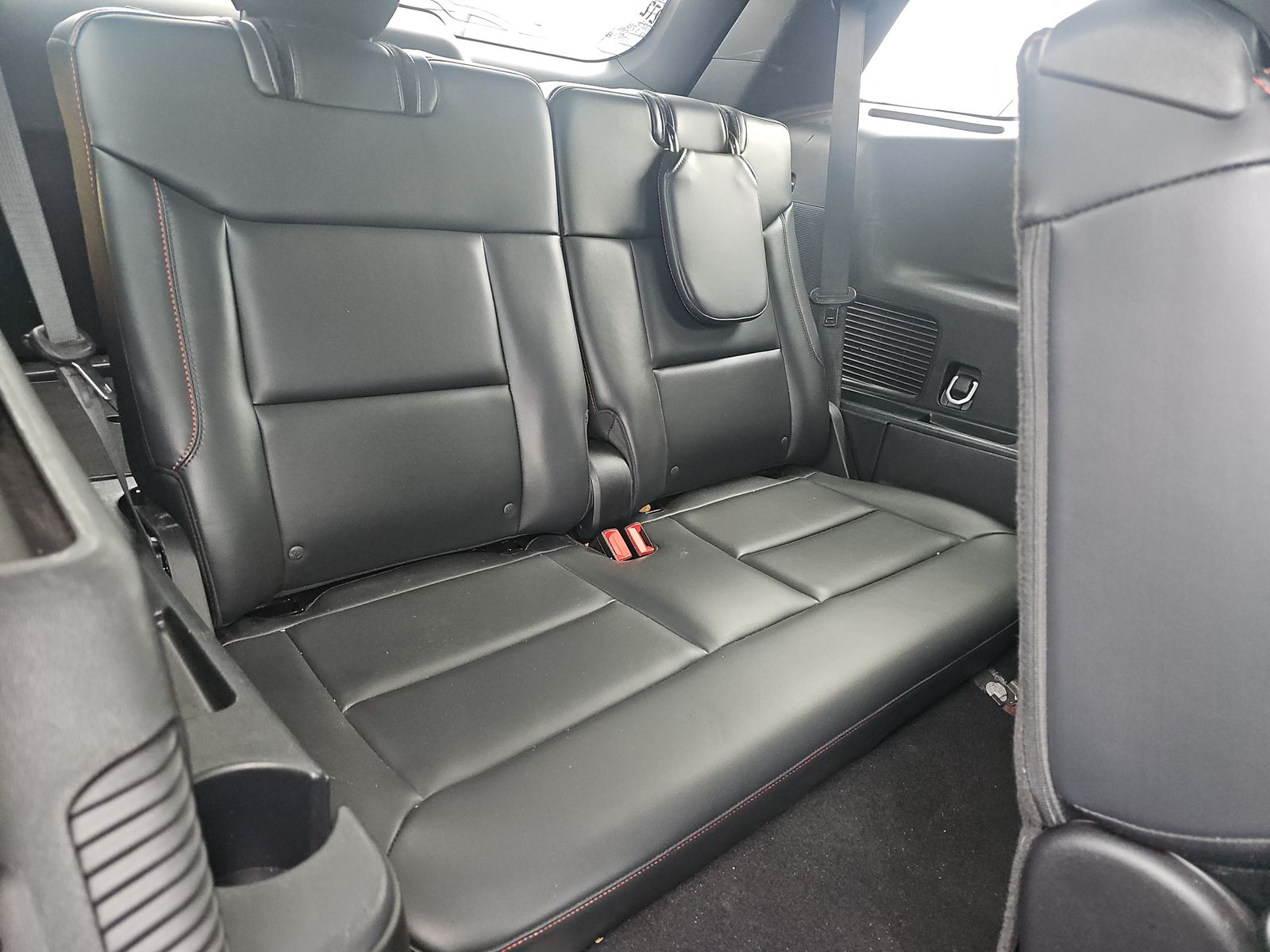 2025 Ford Explorer ST-Line AWD