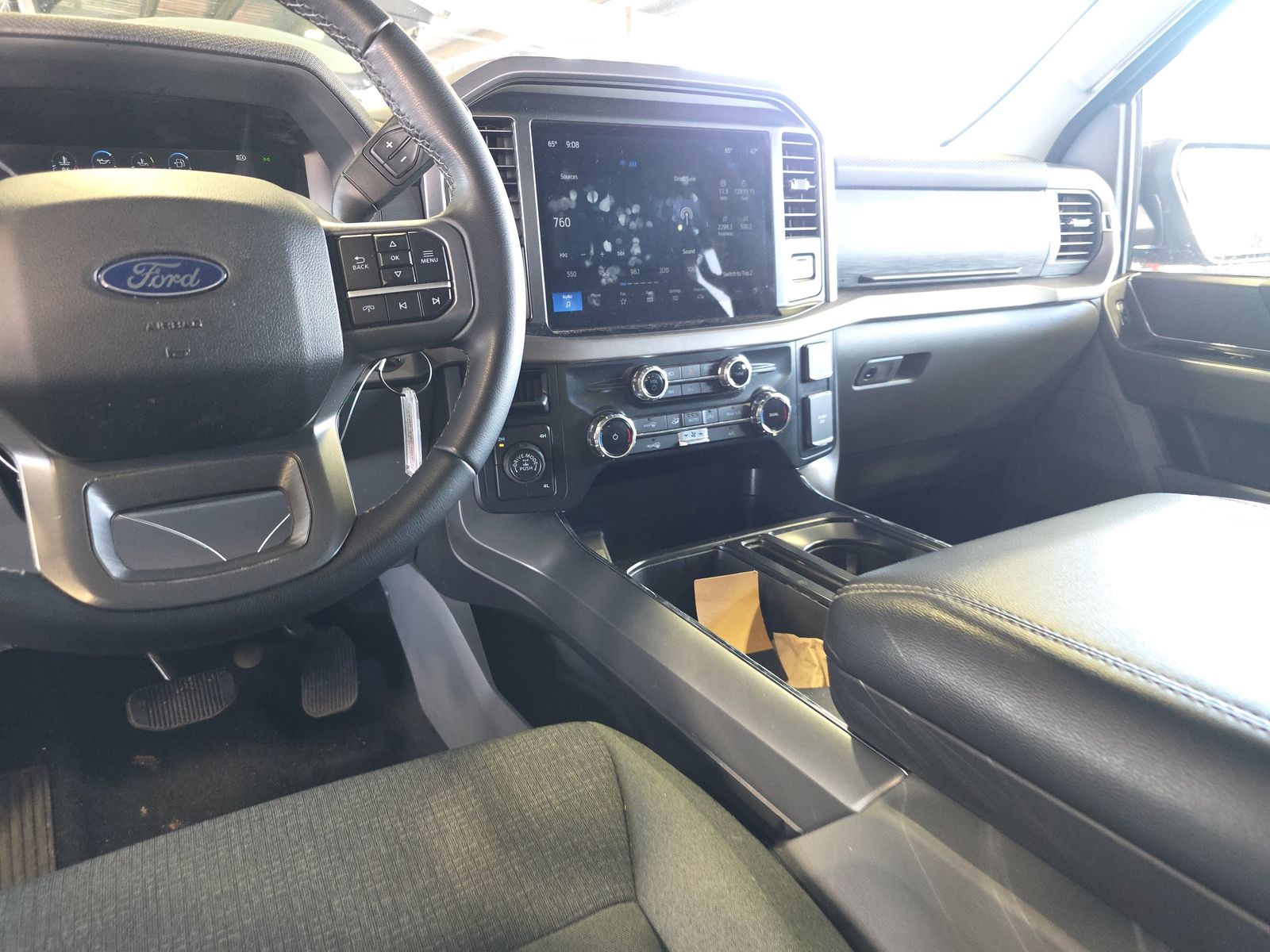 2025 Ford F-150 Hybrid XLT AWD