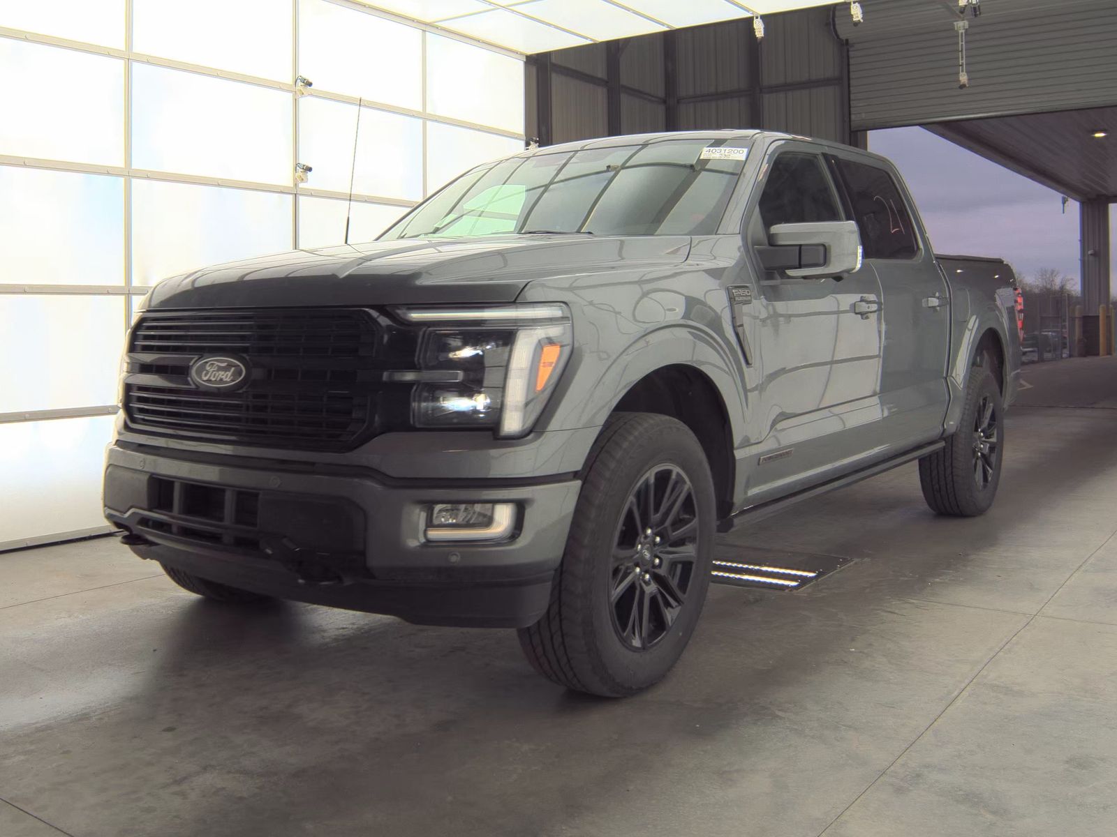 2025 Ford F-150 Hybrid Platinum AWD