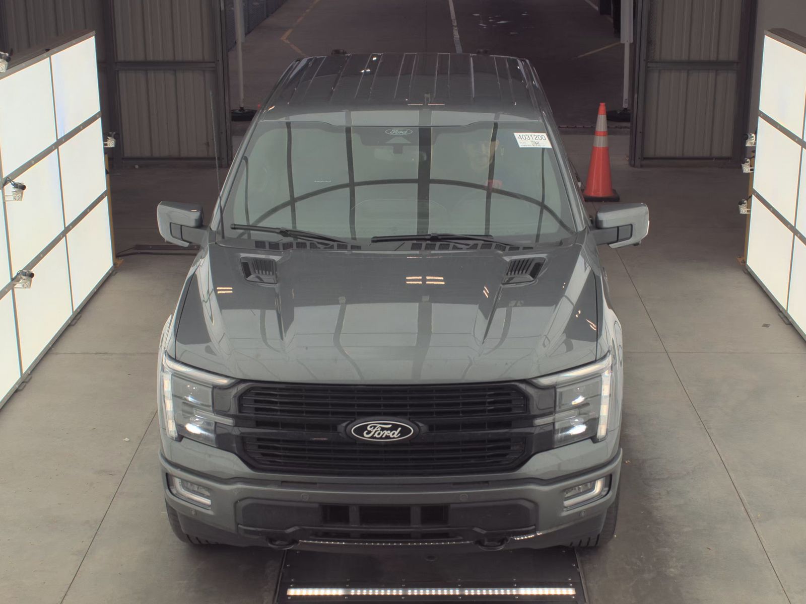 2025 Ford F-150 Hybrid Platinum AWD