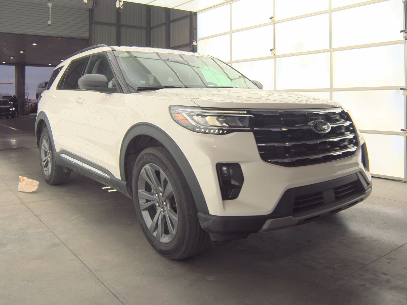 2025 Ford Explorer Active AWD