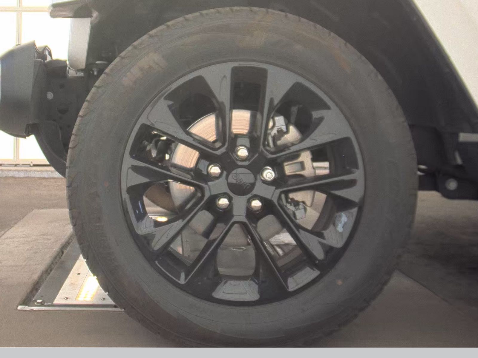 JEEP UNL SAHARA - 10