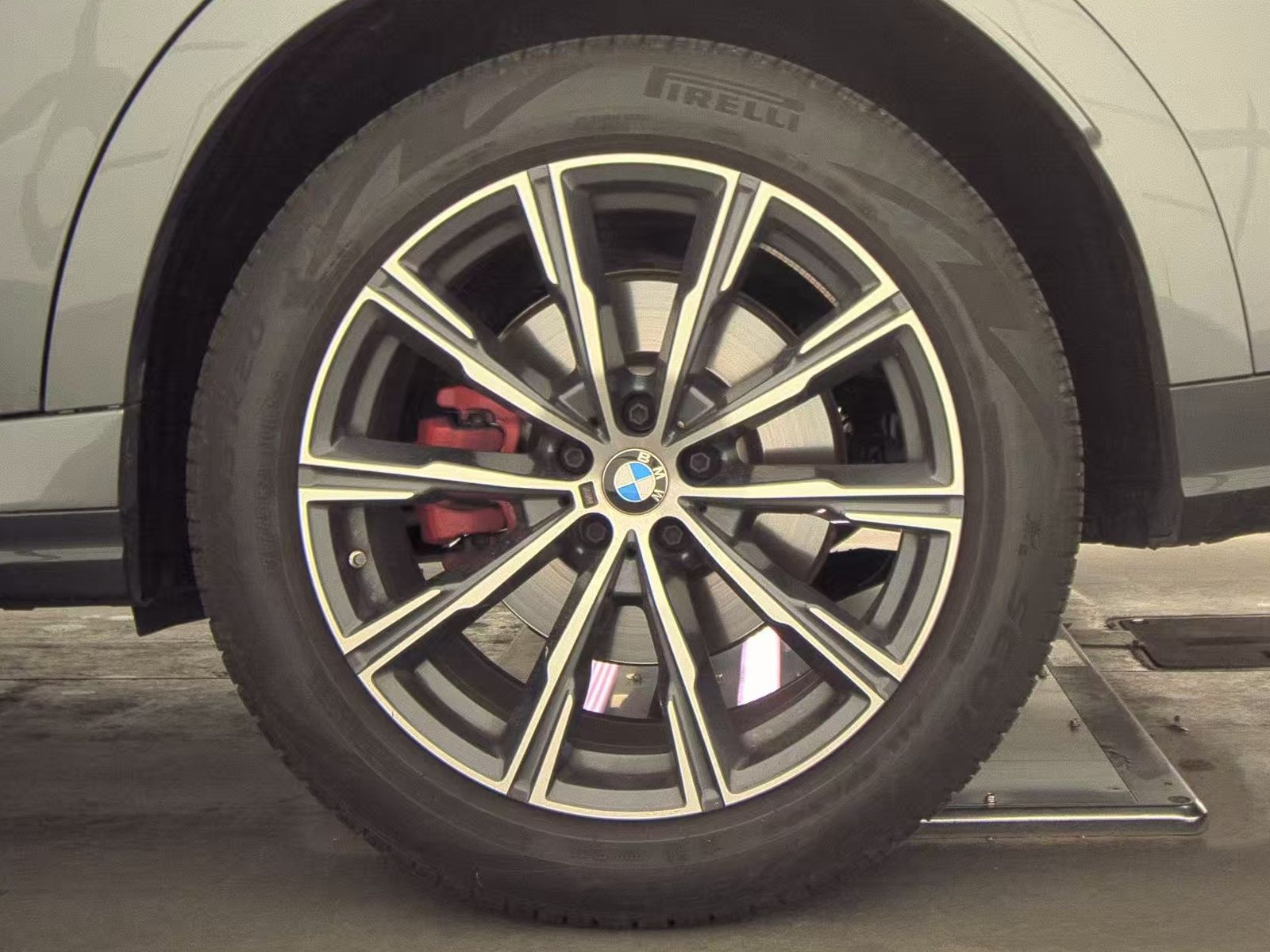 2025 BMW X6 xDrive40i AWD