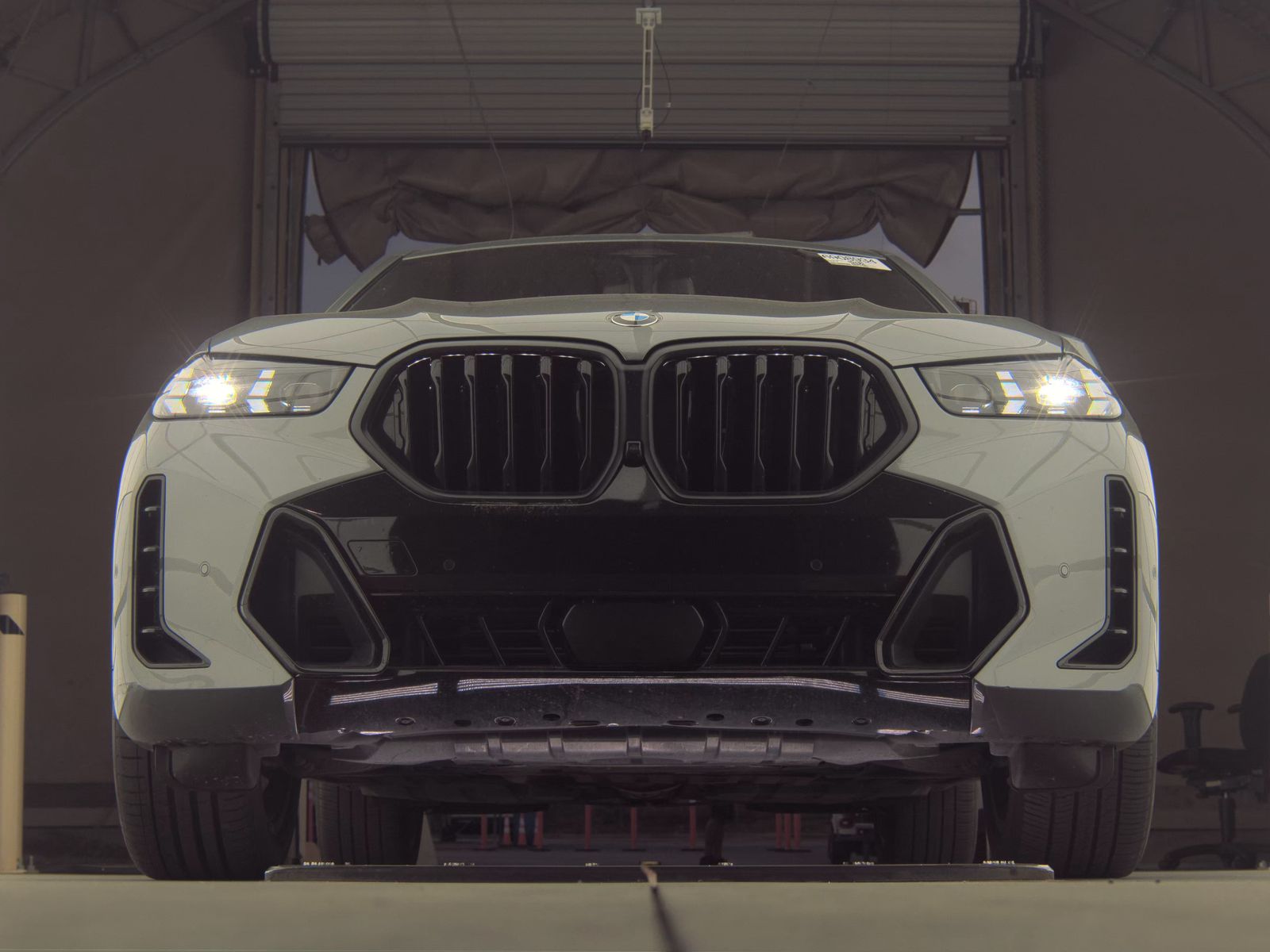 2025 BMW X6 xDrive40i AWD