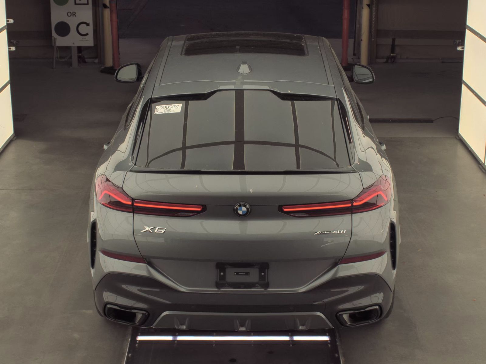 2025 BMW X6 xDrive40i AWD