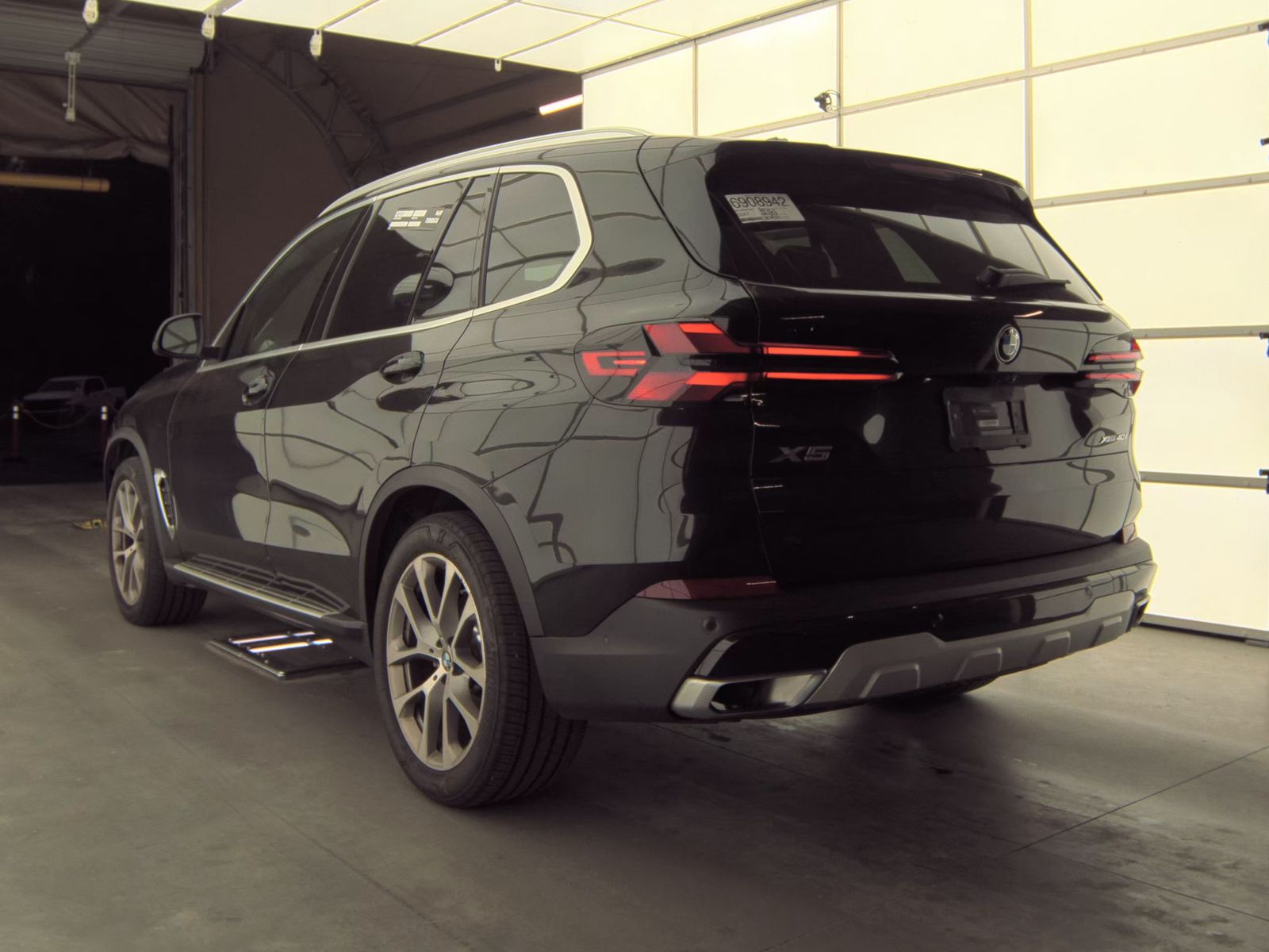 2025 BMW X5 xDrive40i AWD