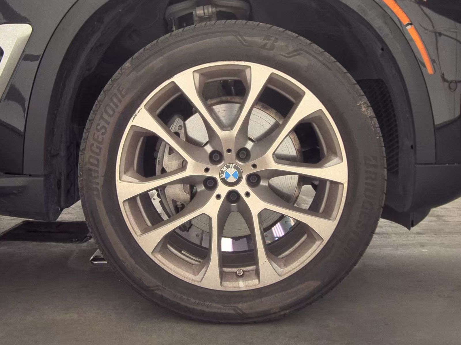 2025 BMW X5 xDrive40i AWD