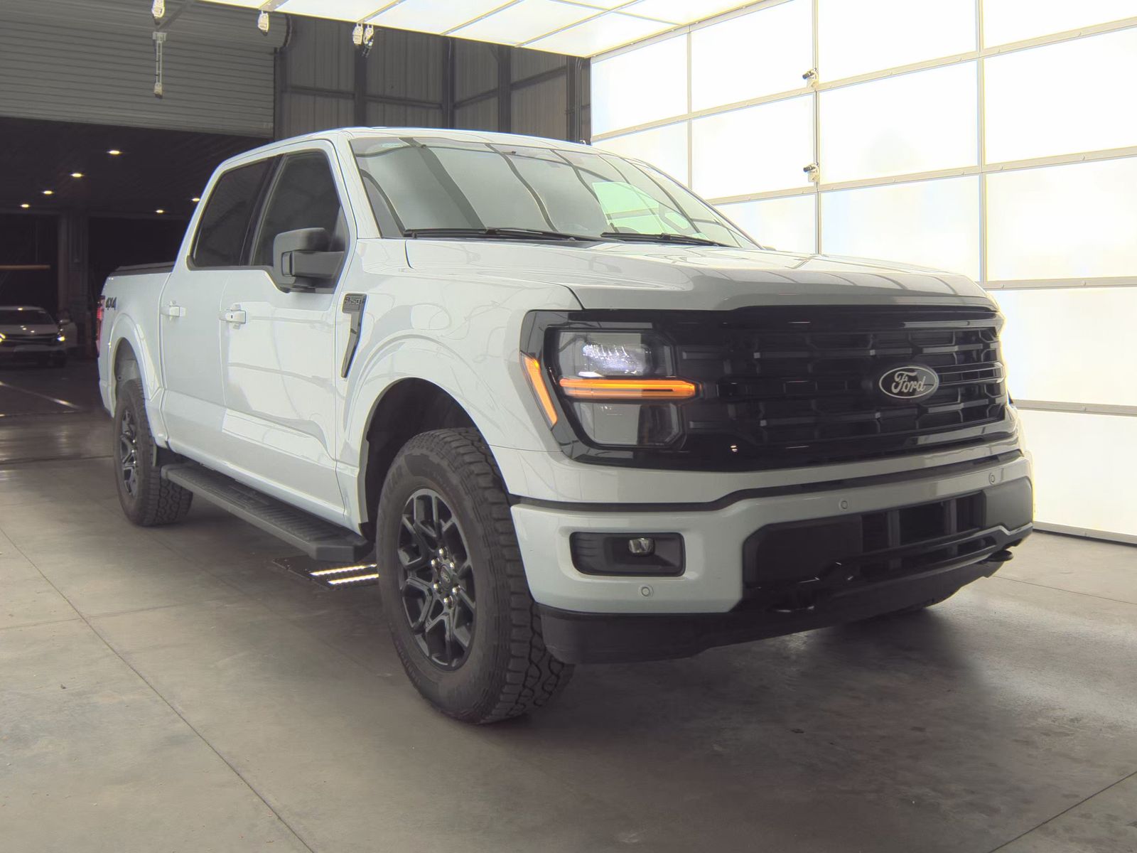 2025 Ford F-150 XLT AWD