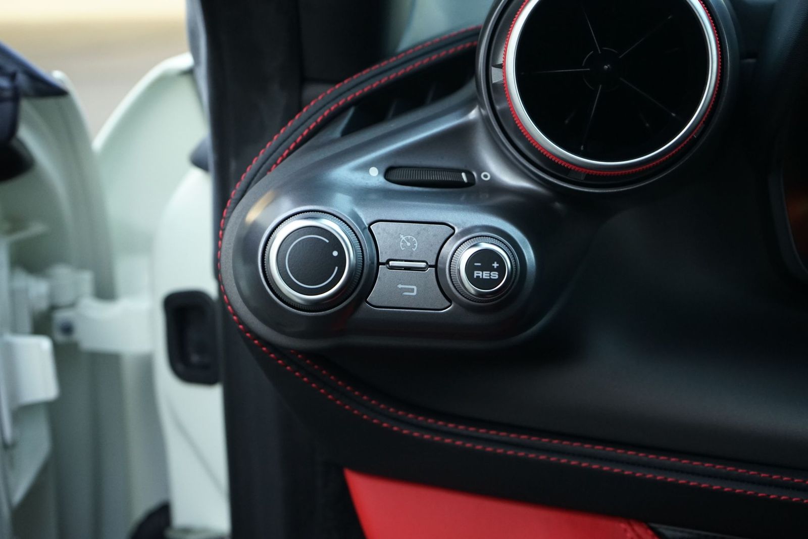 2022 Ferrari F8 Tributo RWD