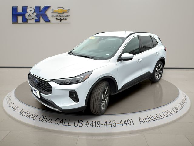 2025 Ford Escape Platinum AWD