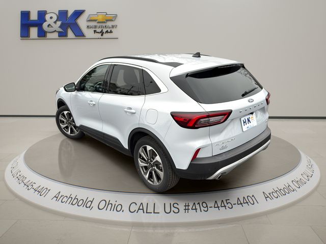 2025 Ford Escape Platinum AWD