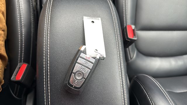 2025 Ford Escape Platinum AWD