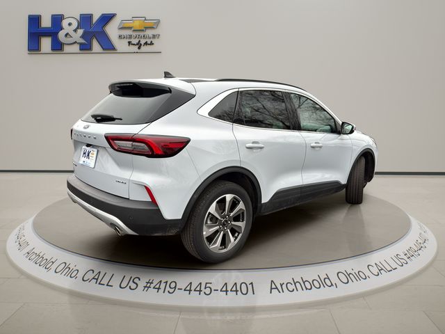 2025 Ford Escape Platinum AWD