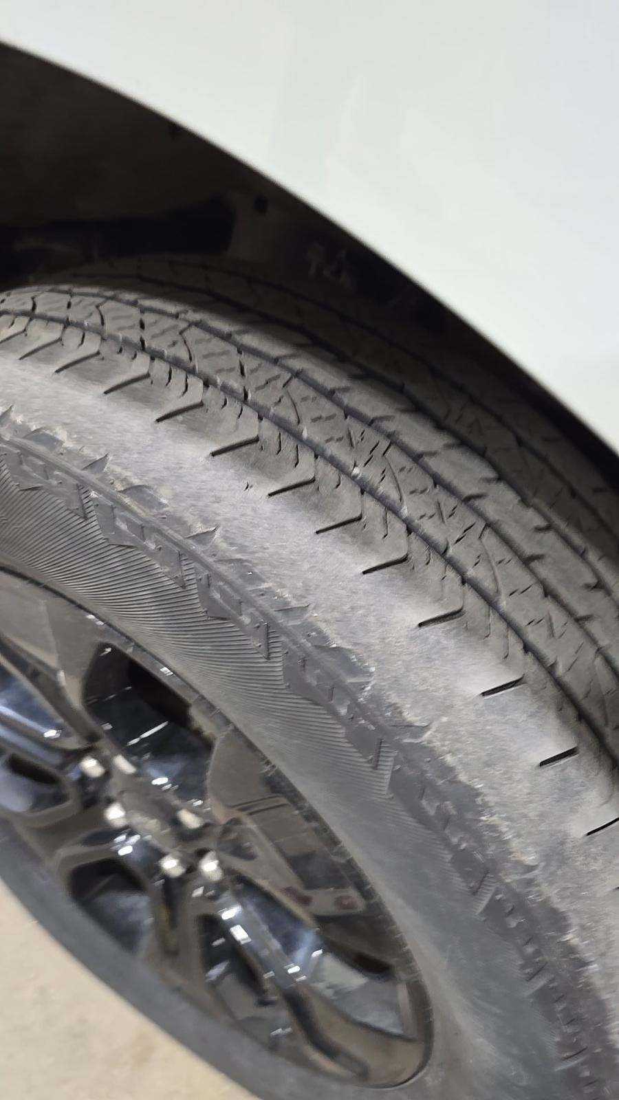 2023 Ford F-150 Hybrid Lariat AWD