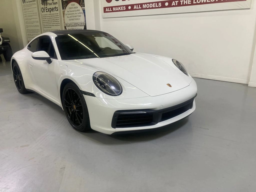 2020 Porsche 911 Carrera RWD