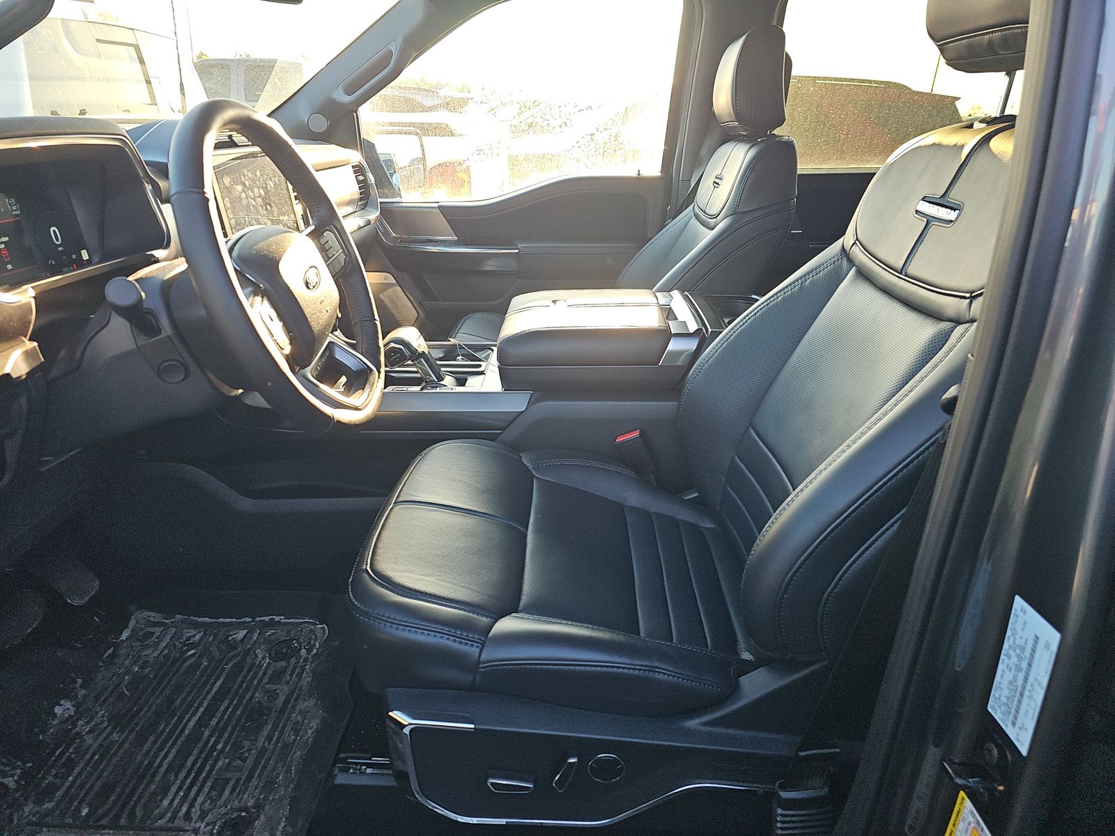 2025 Ford F-150 Hybrid Platinum AWD