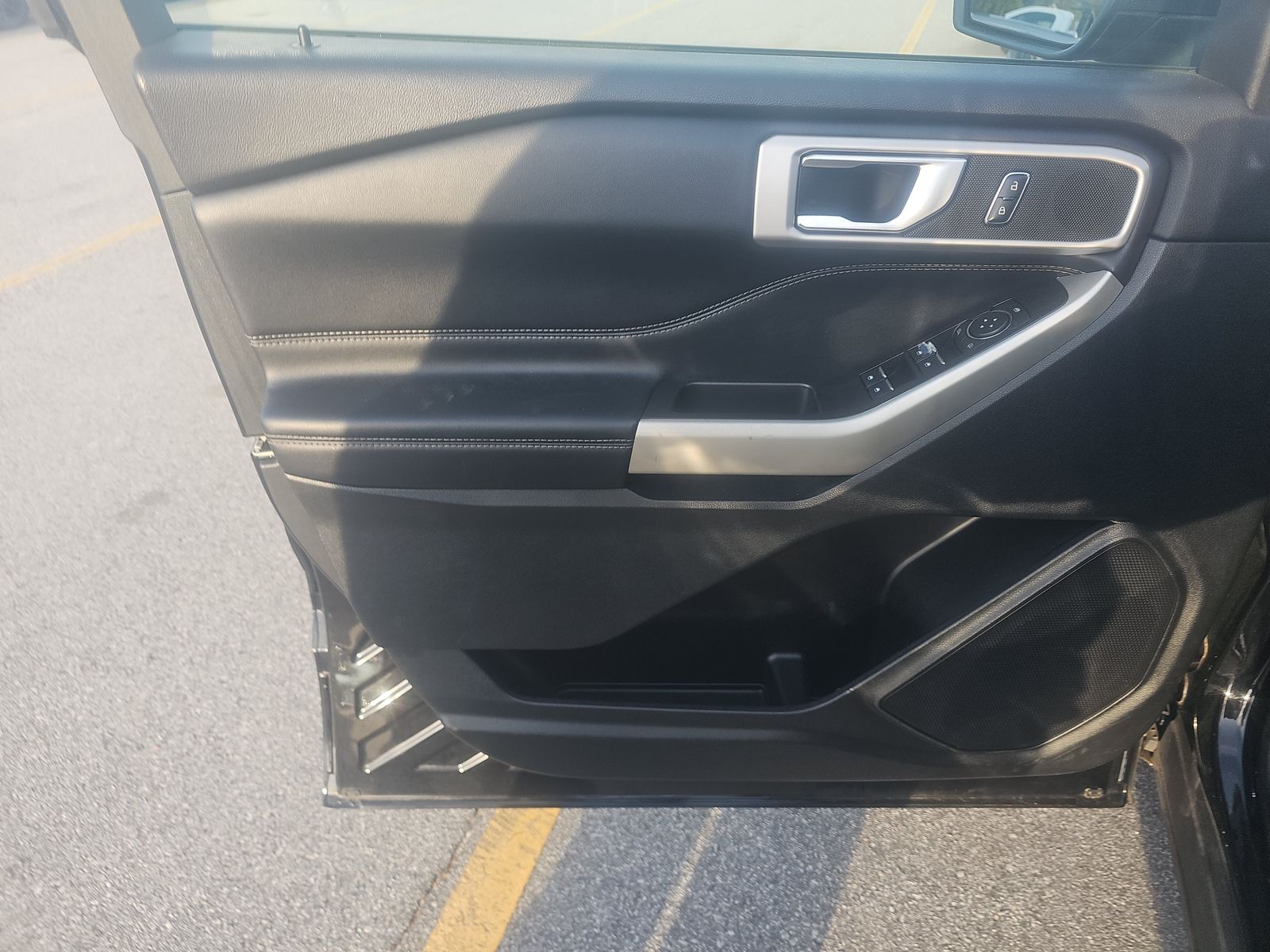 2021 Ford Explorer XLT AWD