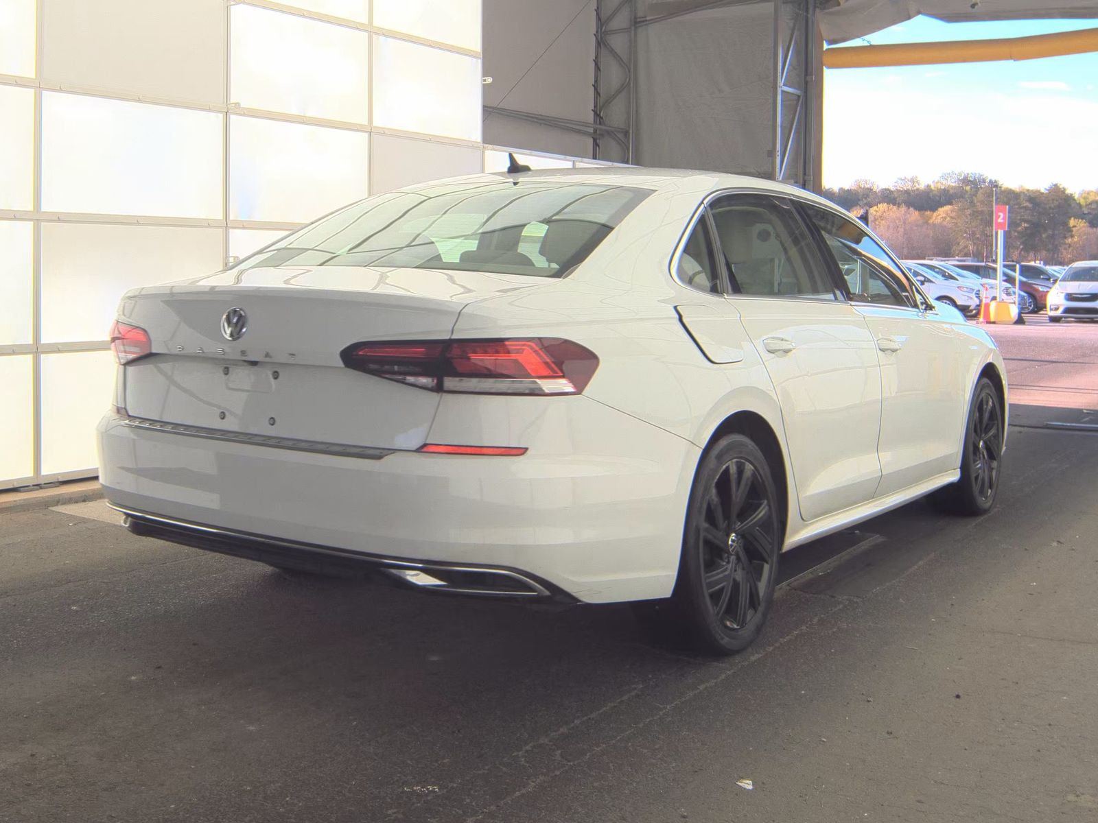 2021 Volkswagen Passat 2.0T SE FWD
