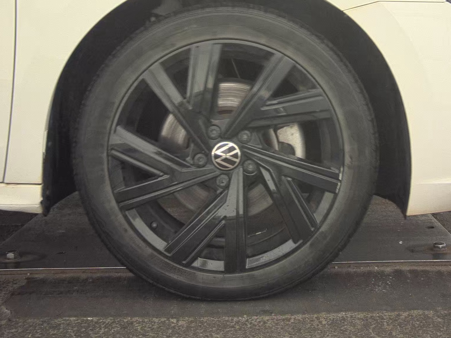 2021 Volkswagen Passat 2.0T SE FWD
