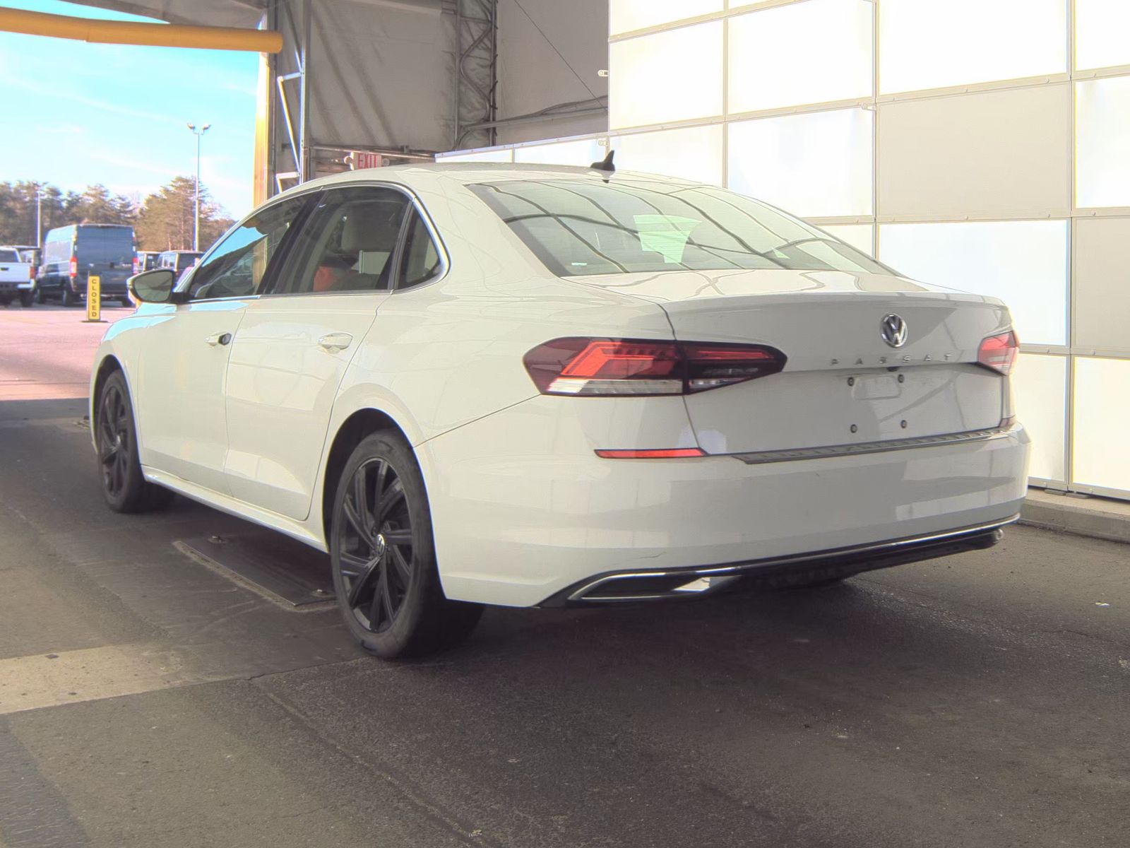 2021 Volkswagen Passat 2.0T SE FWD