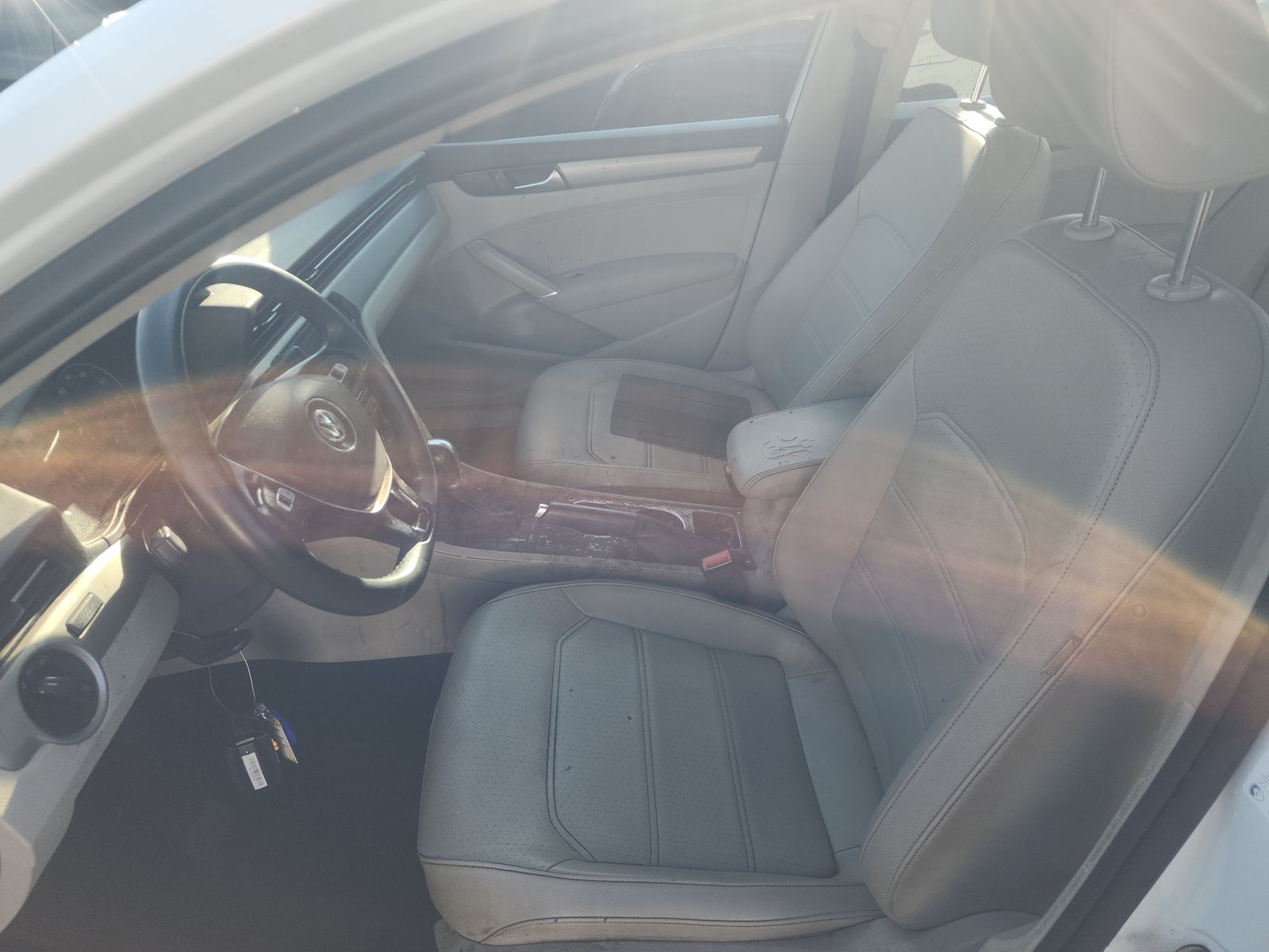 2021 Volkswagen Passat 2.0T SE FWD
