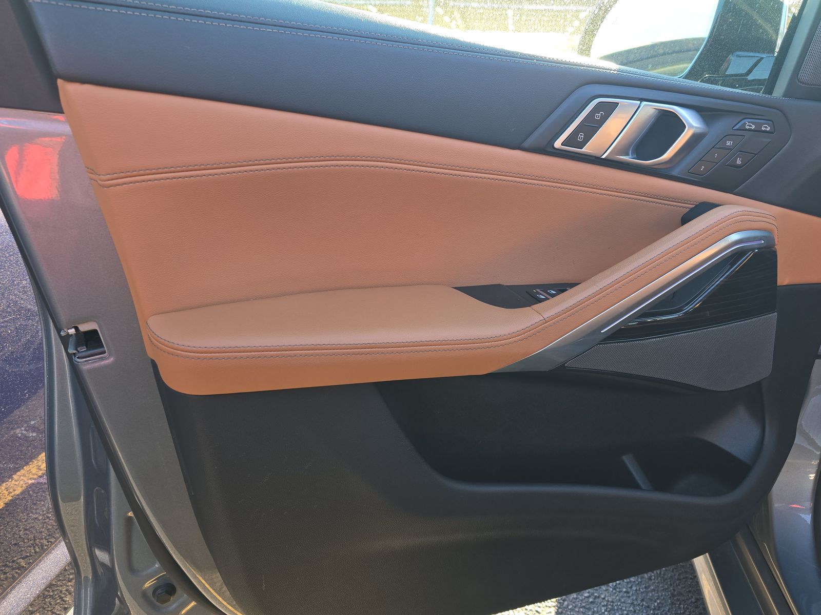 2025 BMW X6 xDrive40i AWD