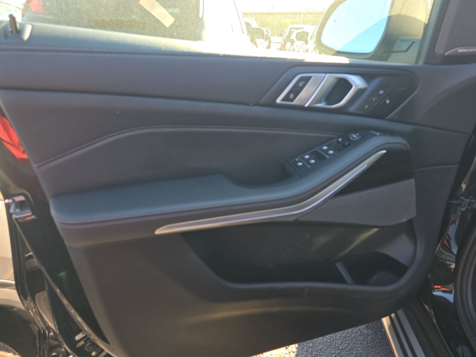 2025 BMW X5 xDrive40i AWD