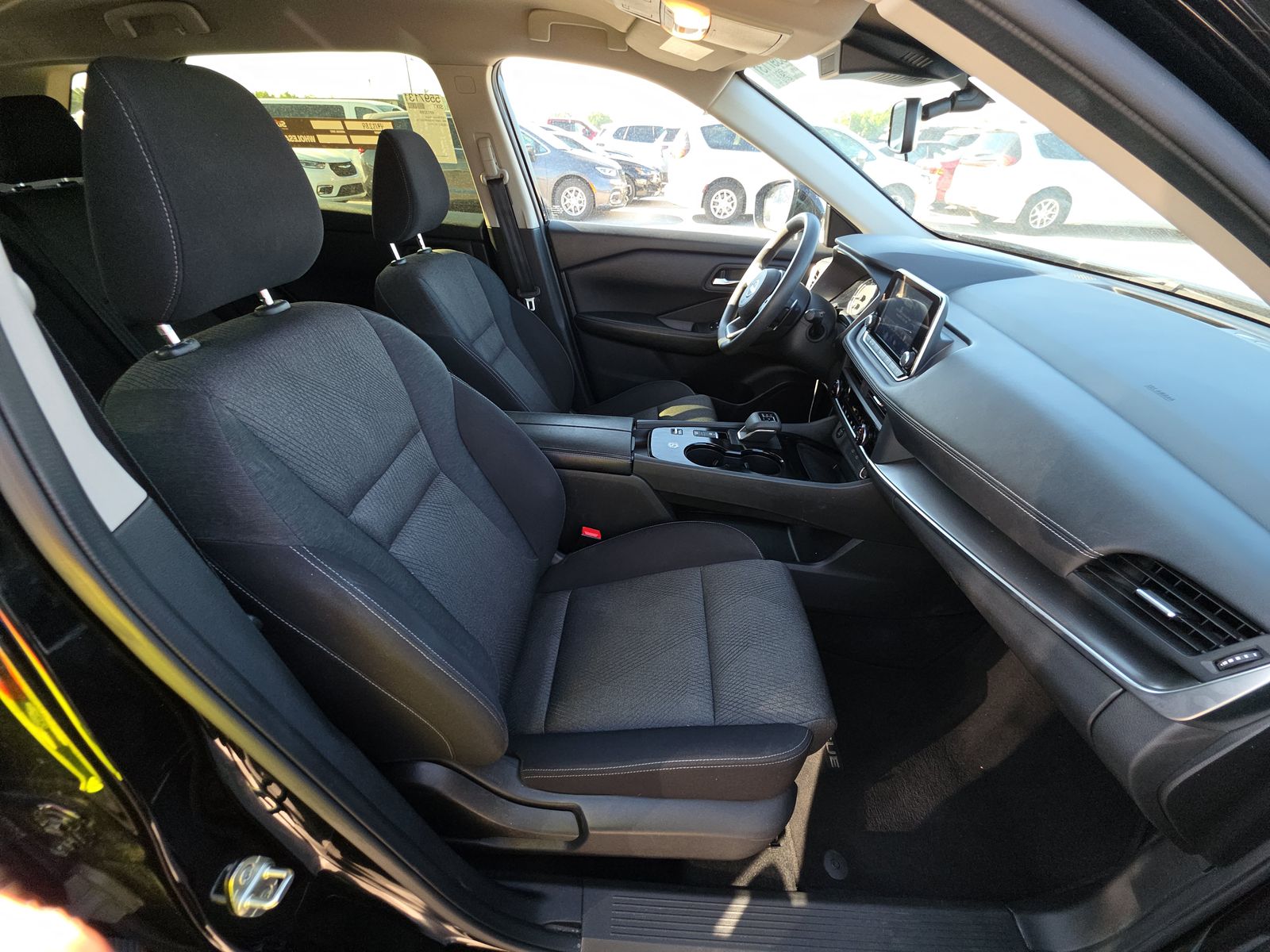 2024 Nissan Rogue SV FWD