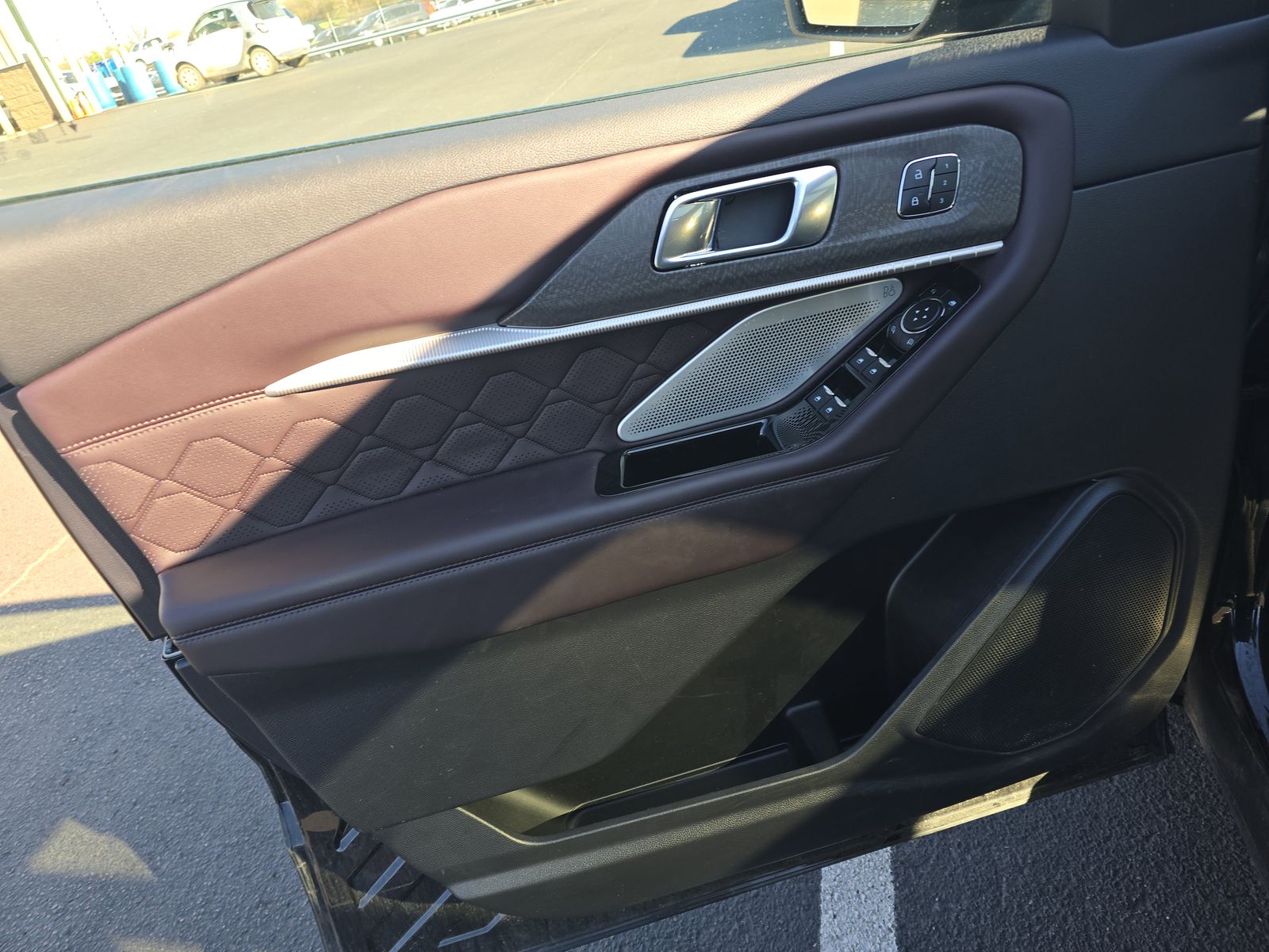 2025 Ford Explorer Platinum AWD