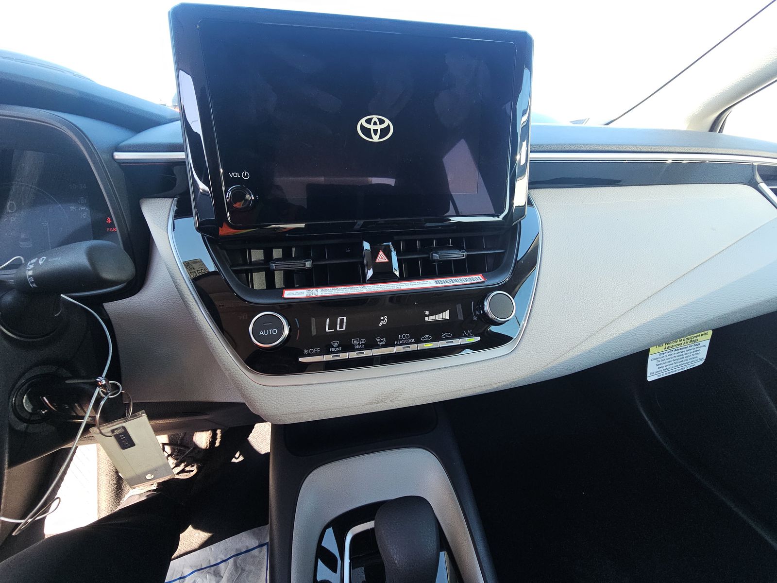 2026 Toyota Corolla LE FWD