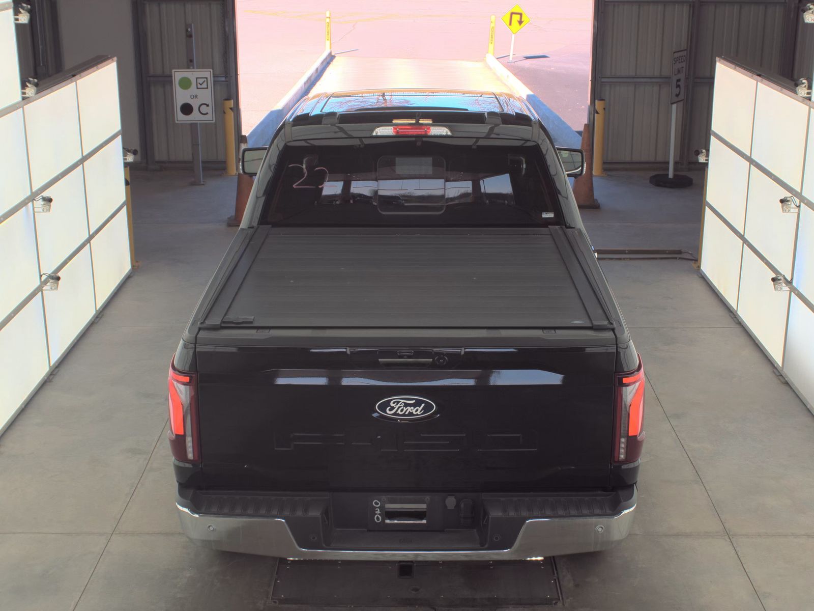 2024 Ford F-150 Hybrid Lariat AWD