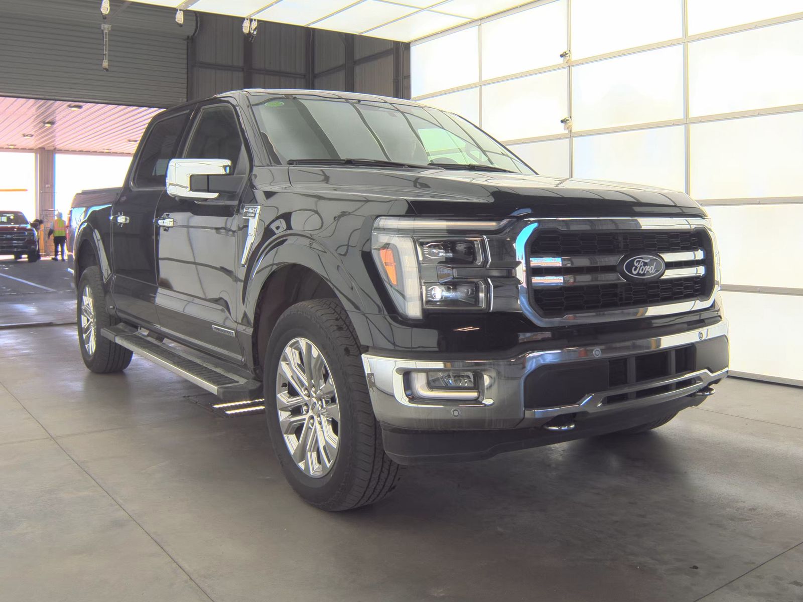 2024 Ford F-150 Hybrid Lariat AWD