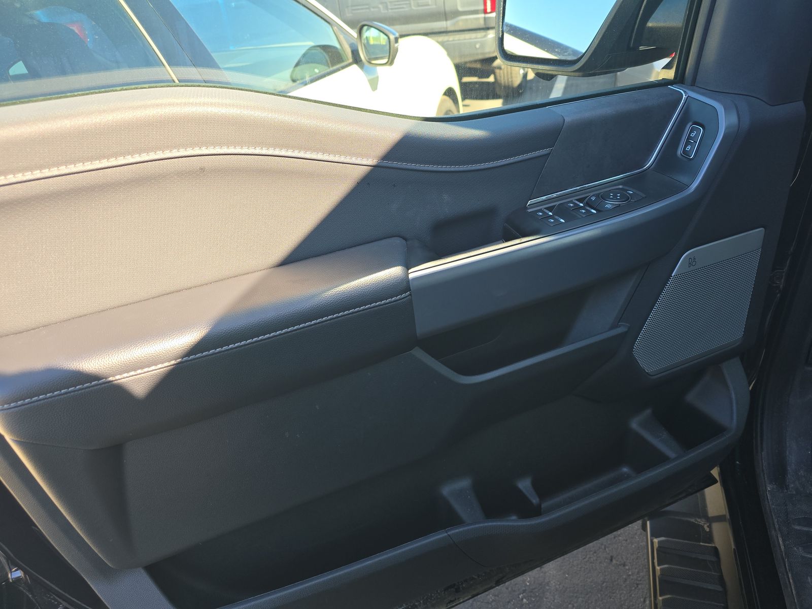 2025 Ford F-150 Hybrid XLT AWD