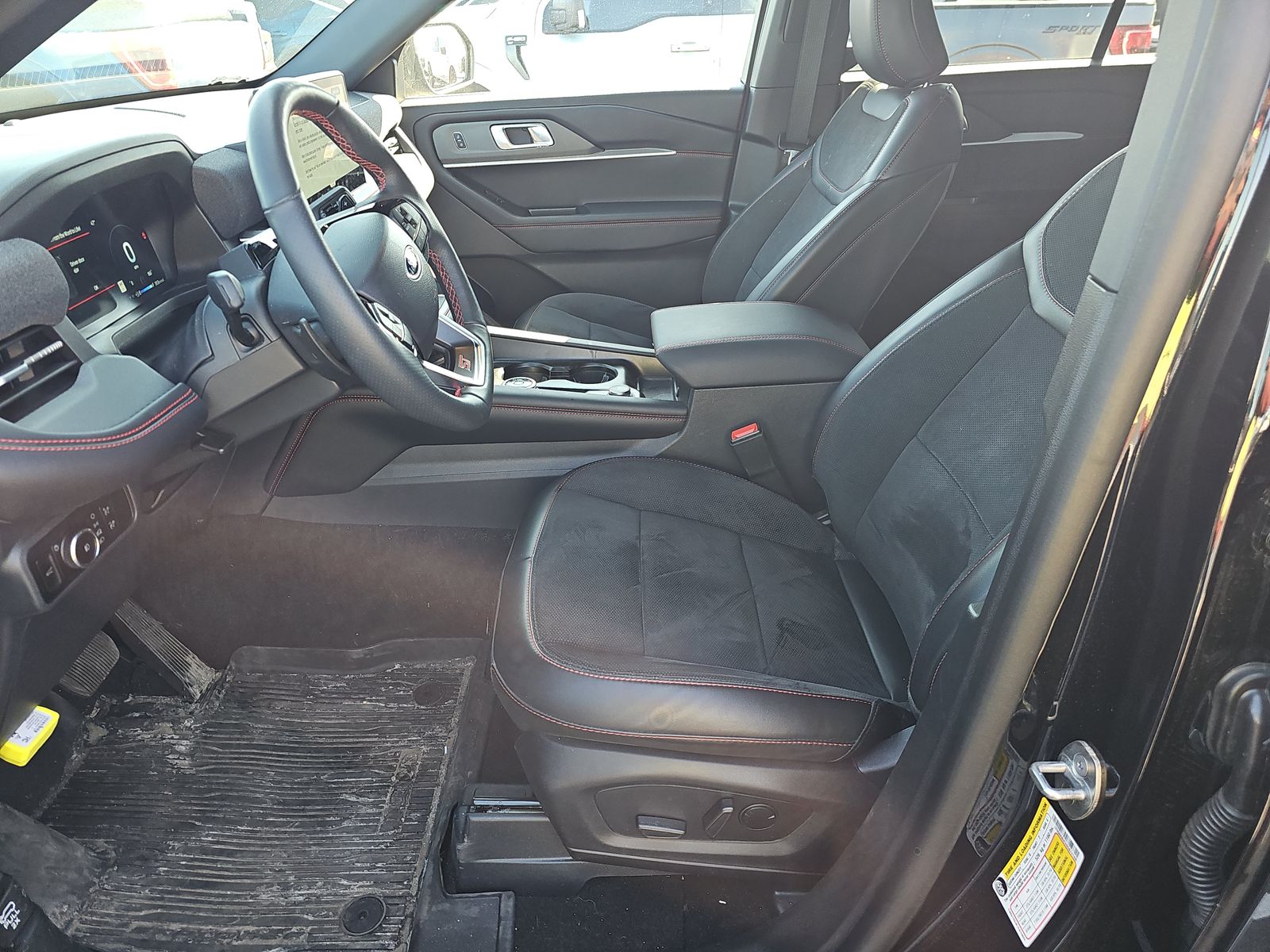 2025 Ford Explorer ST AWD