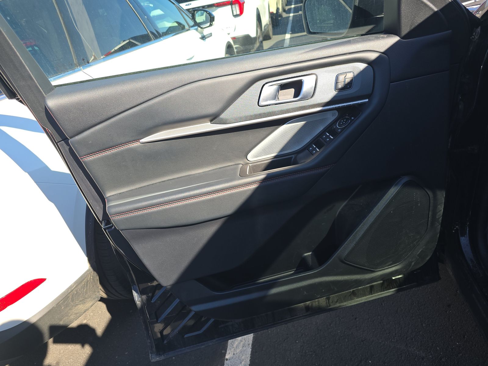 2025 Ford Explorer ST AWD