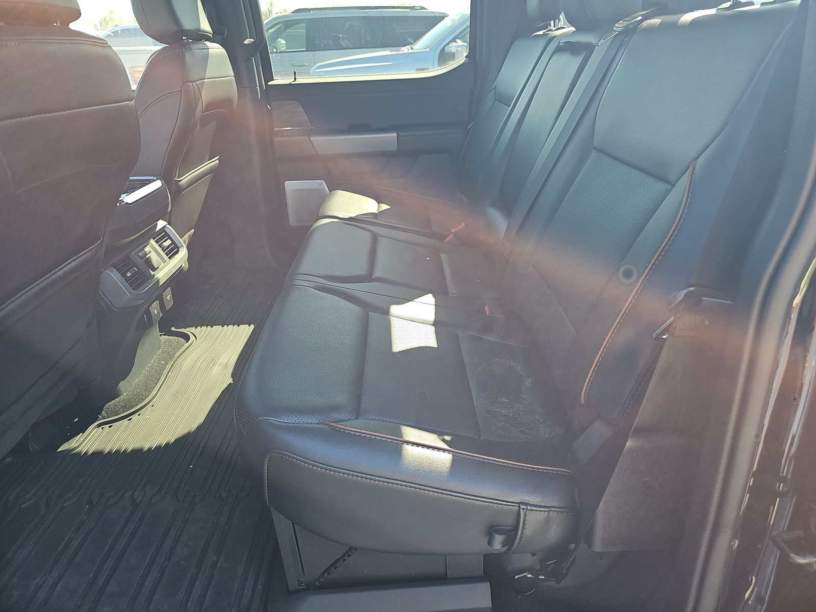 2024 Ford F-150 Hybrid Lariat AWD