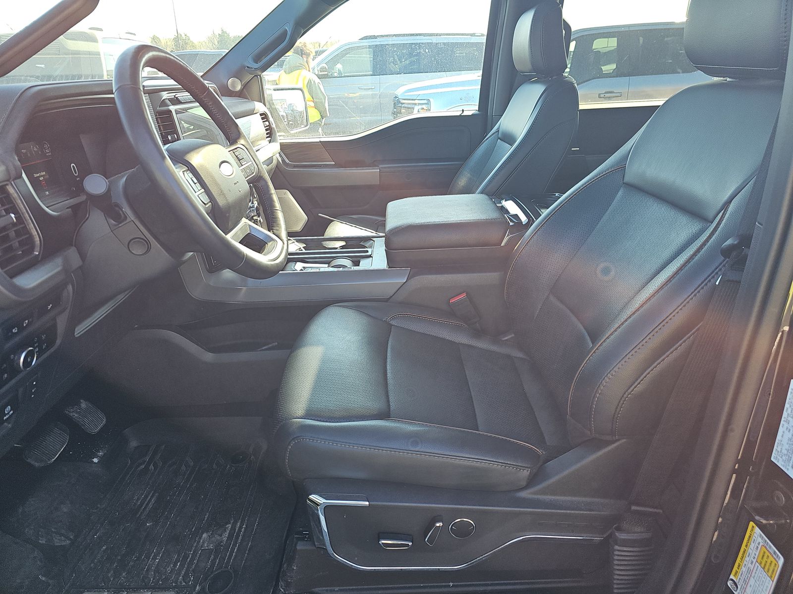 2024 Ford F-150 Hybrid Lariat AWD